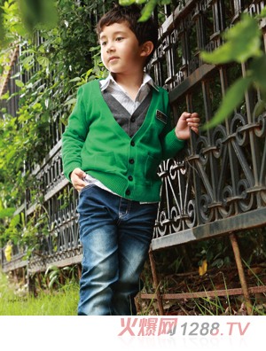 CE�r(sh��)����ͯ�b�Gɫ