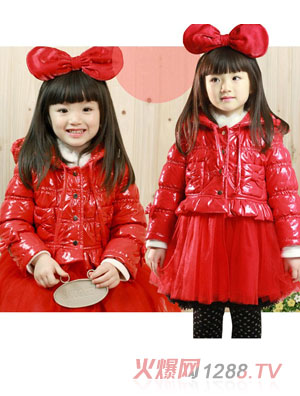 �����zŮͯ�Ӻ������B��ȹ