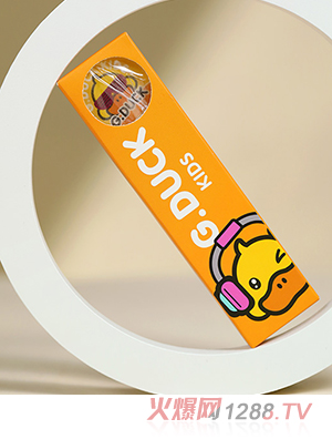 ������ľС�S���o������Ƭ�ǳ�ɫ