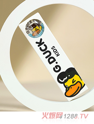 ������ľС�S���o������Ƭ�ǰ�ɫ